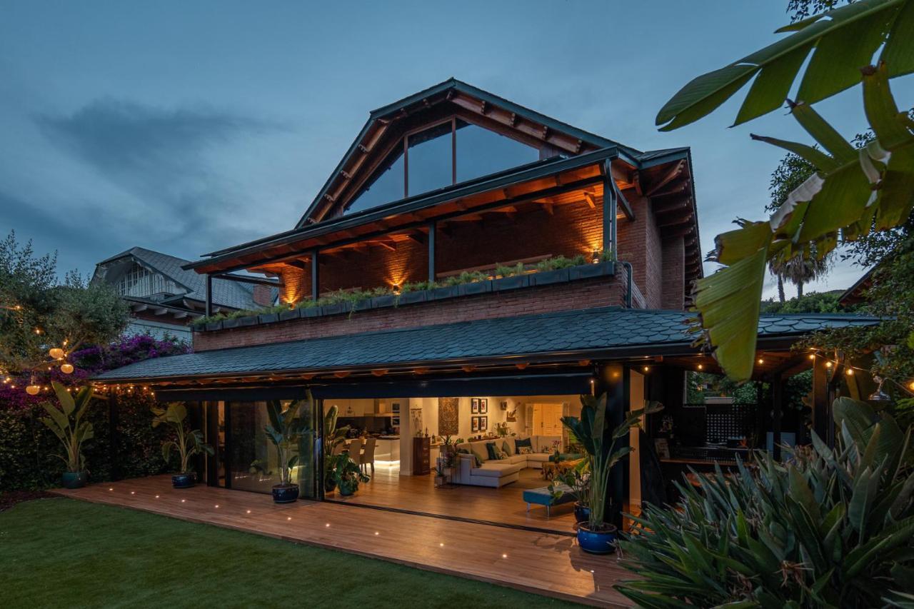 Villa Barcelona'S Tropical Oasis à Sant Just Desvern Extérieur photo
