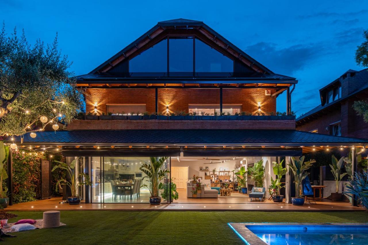 Villa Barcelona'S Tropical Oasis à Sant Just Desvern Extérieur photo
