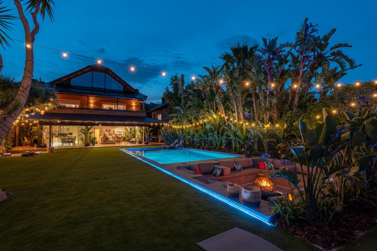 Villa Barcelona'S Tropical Oasis à Sant Just Desvern Extérieur photo