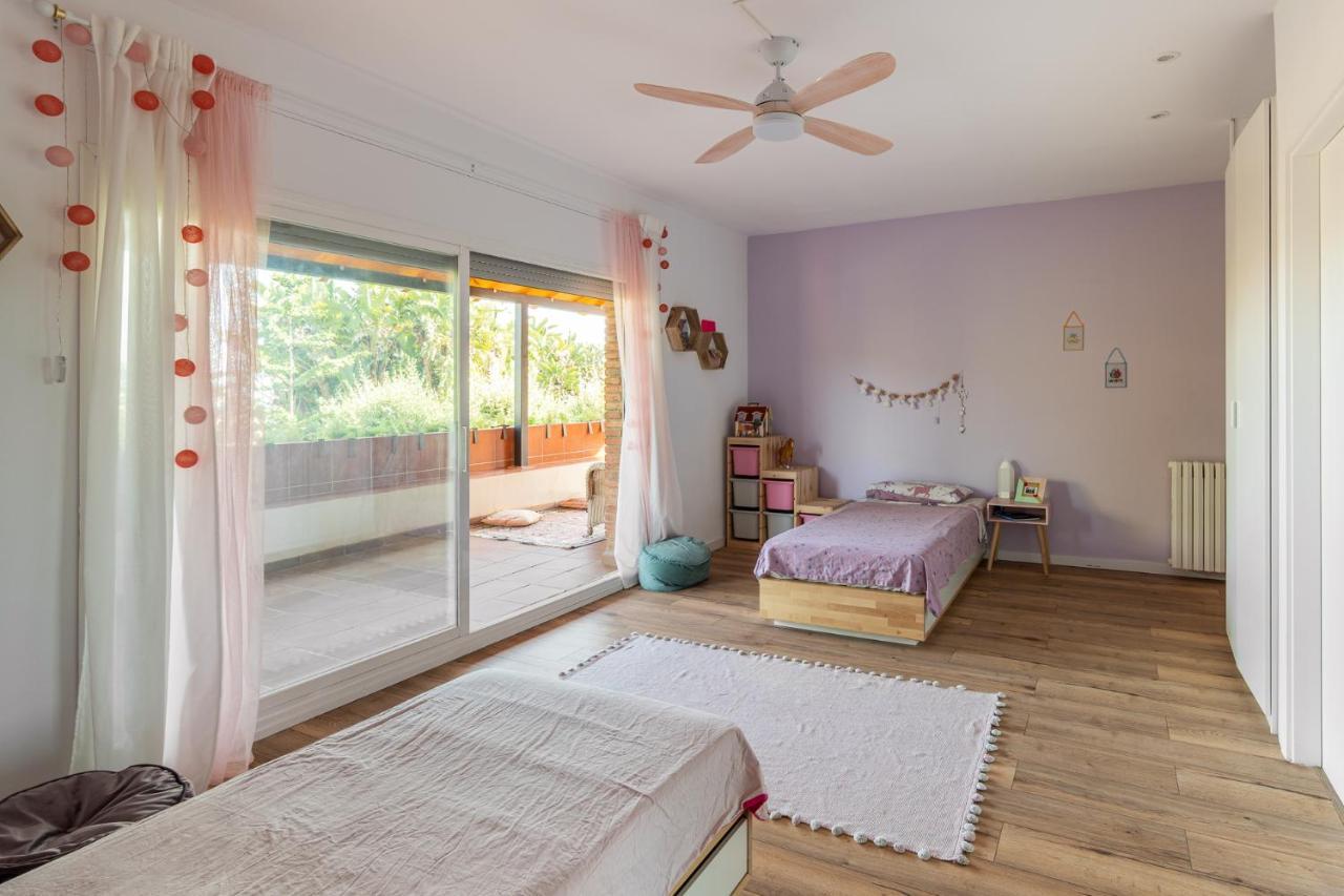Villa Barcelona'S Tropical Oasis à Sant Just Desvern Extérieur photo
