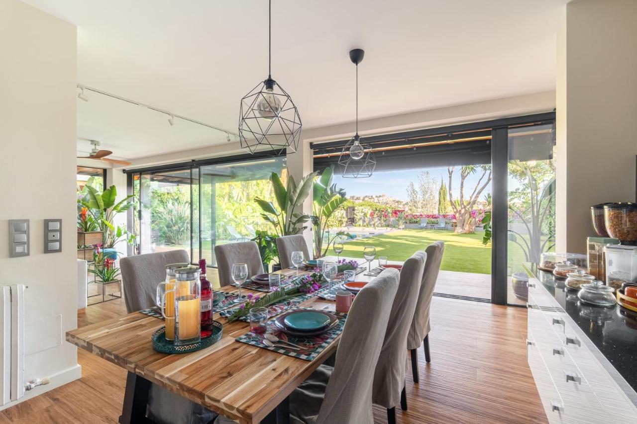 Villa Barcelona'S Tropical Oasis à Sant Just Desvern Extérieur photo